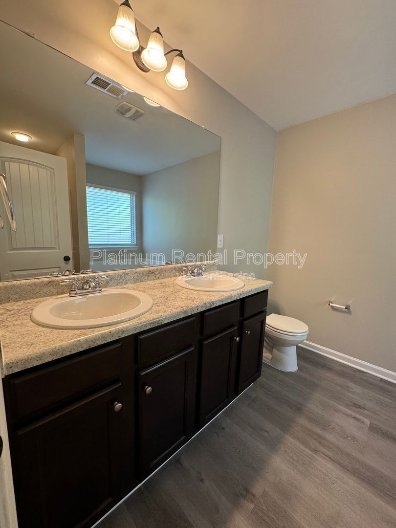 Beautiful, better-than-new 3 bedroom home in Lithonia by Platinum Property Management Services, Inc. property image