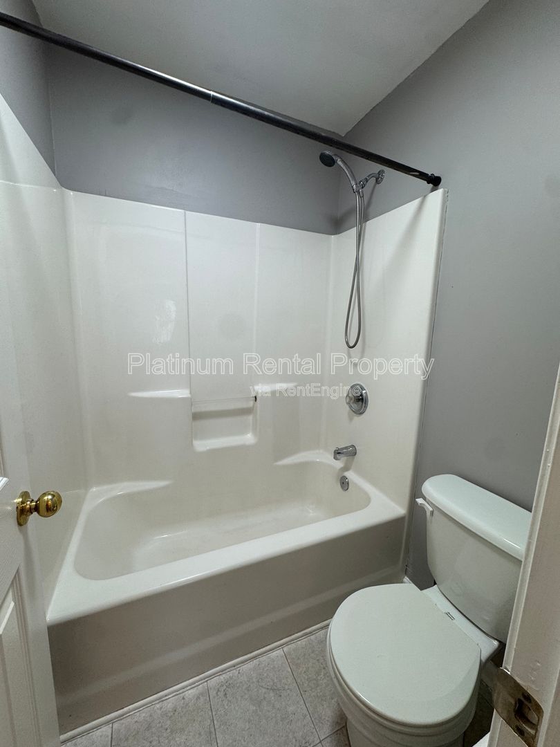 4 Bedroom home on fenced corner lot in Dacula for rent by Platinum Property Management Services, Inc. property image