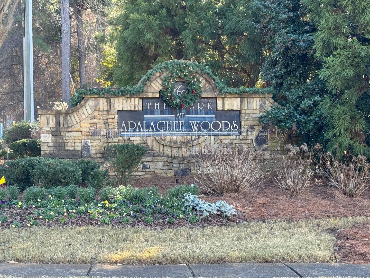 4 Bedroom home on fenced corner lot in Dacula for rent by Platinum Property Management Services, Inc. property image