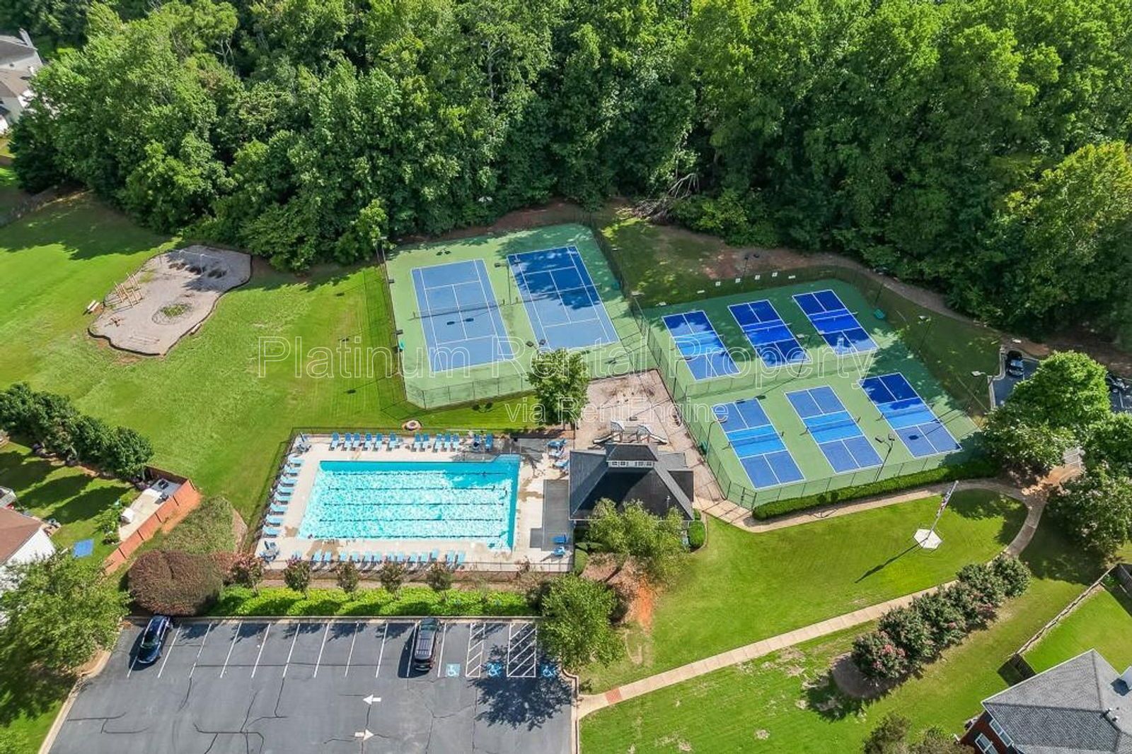 4 Bedroom home on fenced corner lot in Dacula for rent by Platinum Property Management Services, Inc. property image