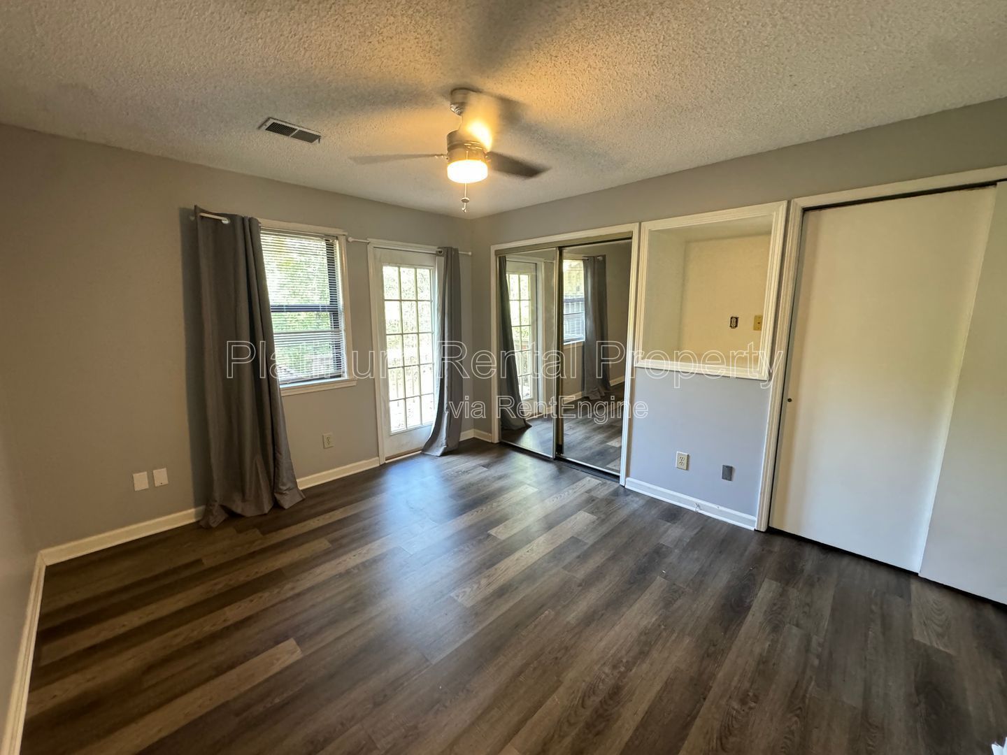 Amazing 1 Bedroom END Unit Townhome on Lake Lanier in Buford by Platinum Property Management Services, Inc. property image