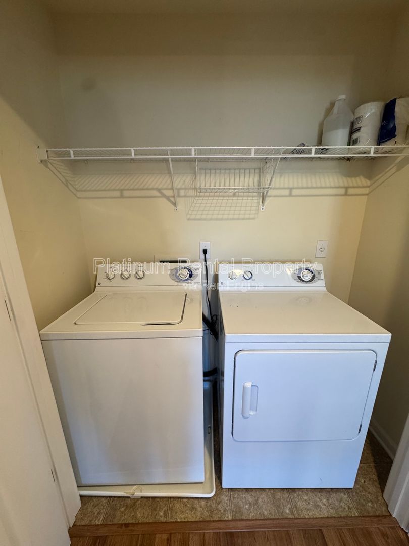 Amazing 3 bedroom home in Upper Westside Atlanta by Platinum Property Management Services, Inc. property image