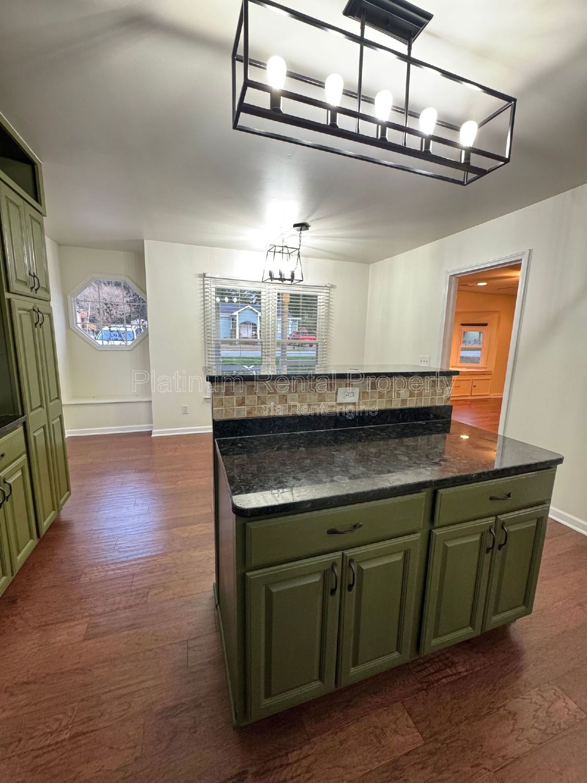 Adorable and updated 3 bedroom ranch home for rent in Smyrna by Platinum Property Management Services, Inc. property image