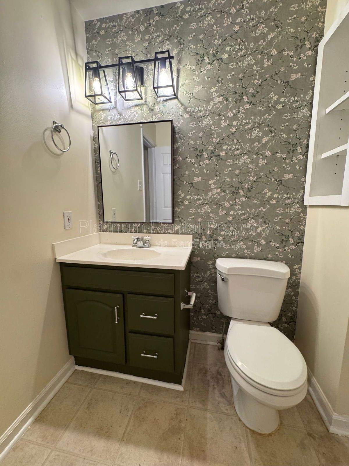 Adorable and updated 3 bedroom ranch home for rent in Smyrna by Platinum Property Management Services, Inc. property image