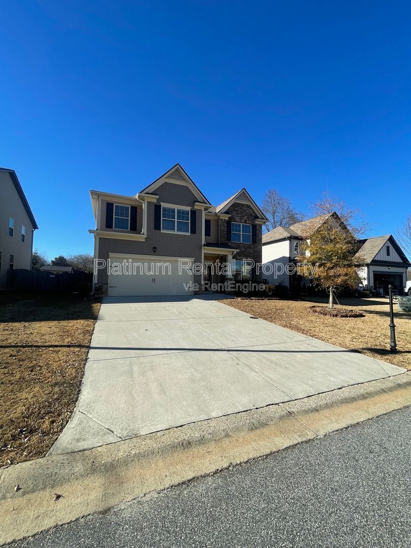 Gorgeous 5-bedroom home in award winning school district in North Forsyth County by Platinum Property Management Services, Inc. property image