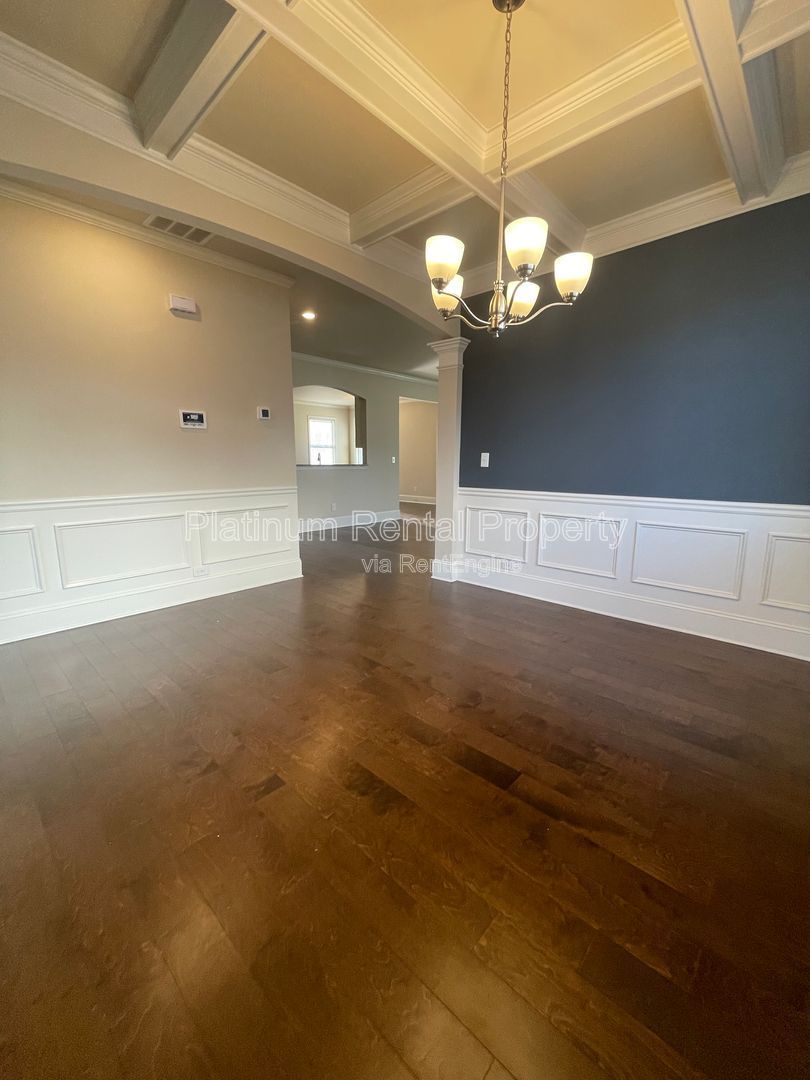 Gorgeous 5-bedroom home in award winning school district in North Forsyth County by Platinum Property Management Services, Inc. property image