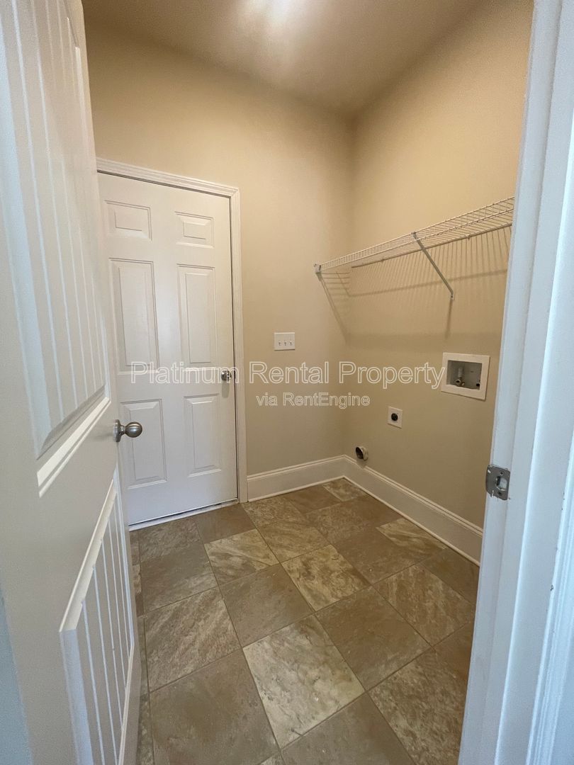 Gorgeous 5-bedroom home in award winning school district in North Forsyth County by Platinum Property Management Services, Inc. property image