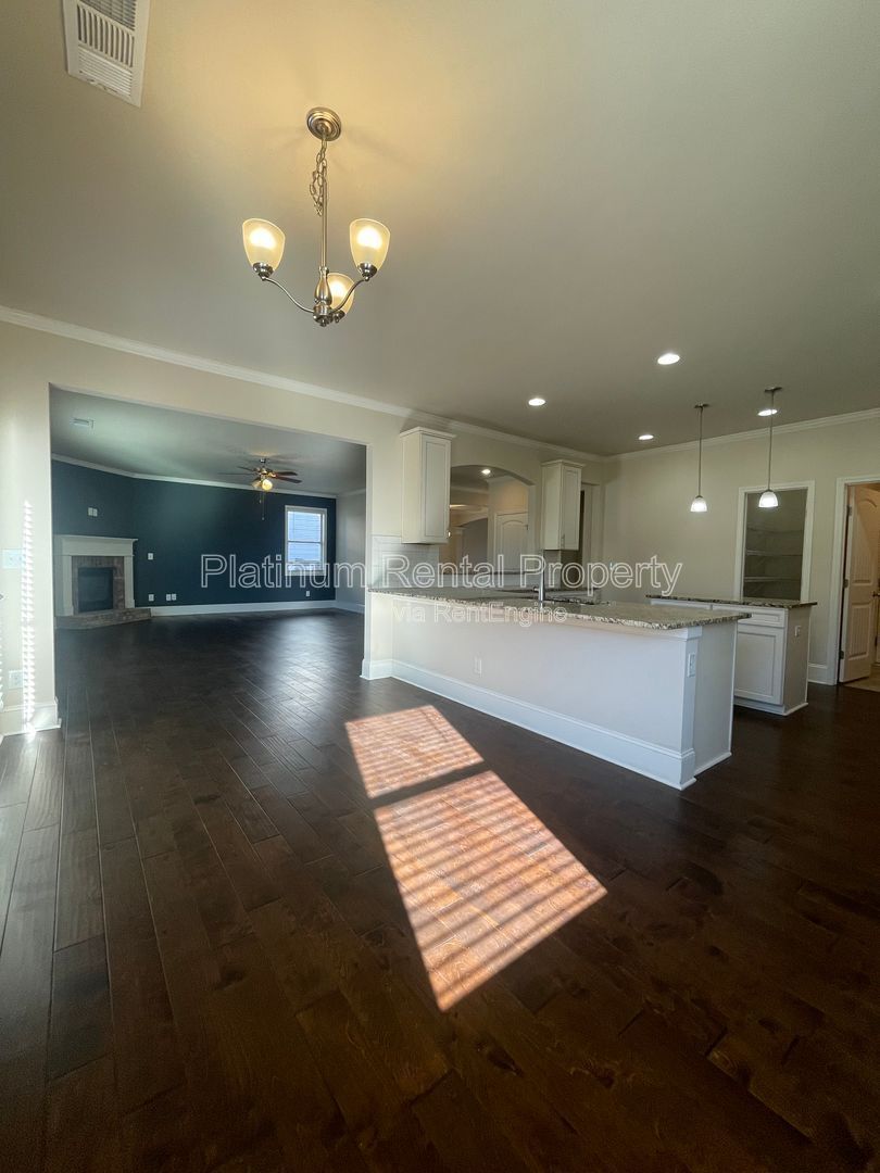 Gorgeous 5-bedroom home in award winning school district in North Forsyth County by Platinum Property Management Services, Inc. property image