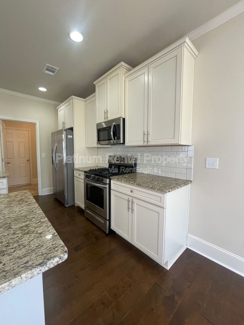 Gorgeous 5-bedroom home in award winning school district in North Forsyth County by Platinum Property Management Services, Inc. property image