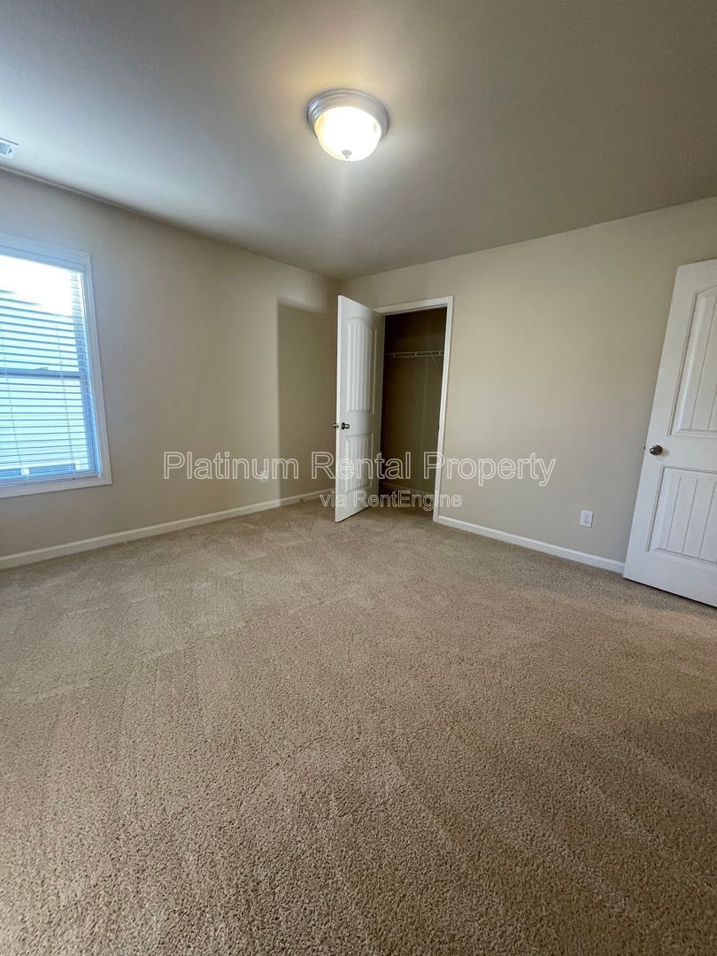 Gorgeous 5-bedroom home in award winning school district in North Forsyth County by Platinum Property Management Services, Inc. property image