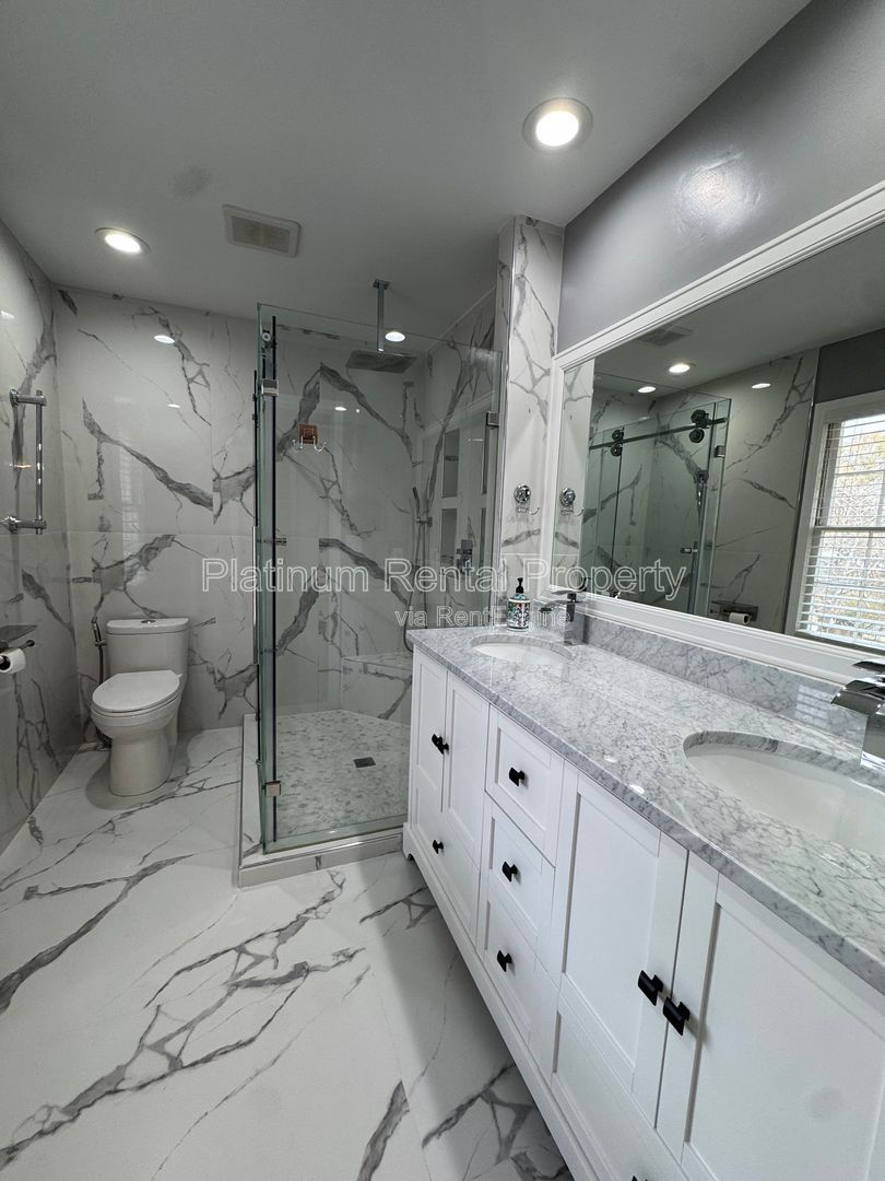 Beautiful, Updated 4 bedroom home in Lilburn by Platinum Property Management Services, Inc. property image