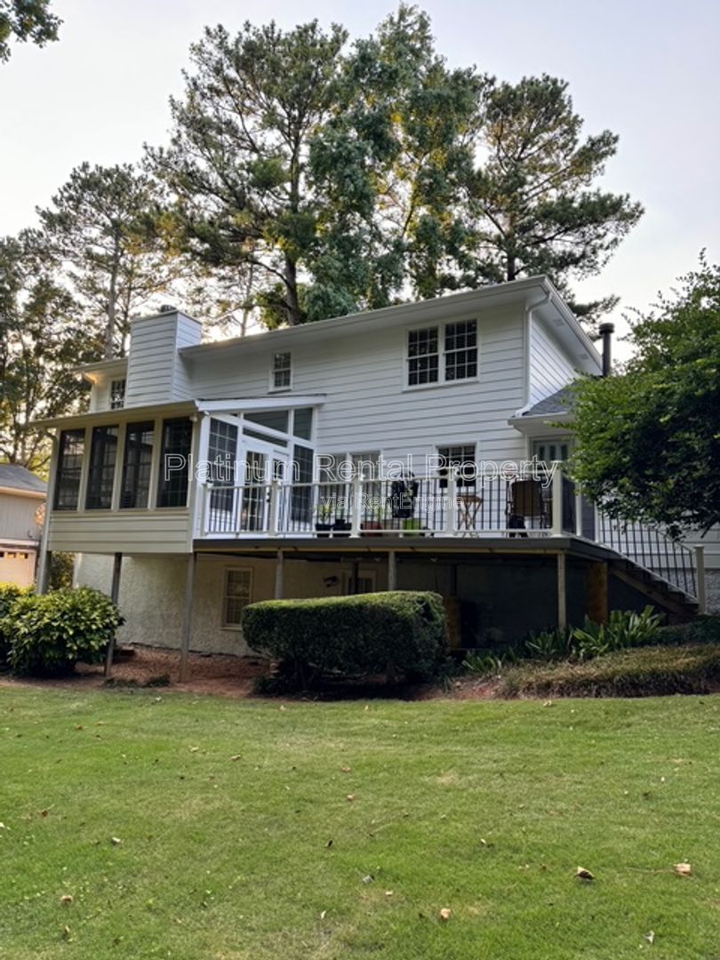 Beautiful, Updated 4 bedroom home in Lilburn by Platinum Property Management Services, Inc. property image