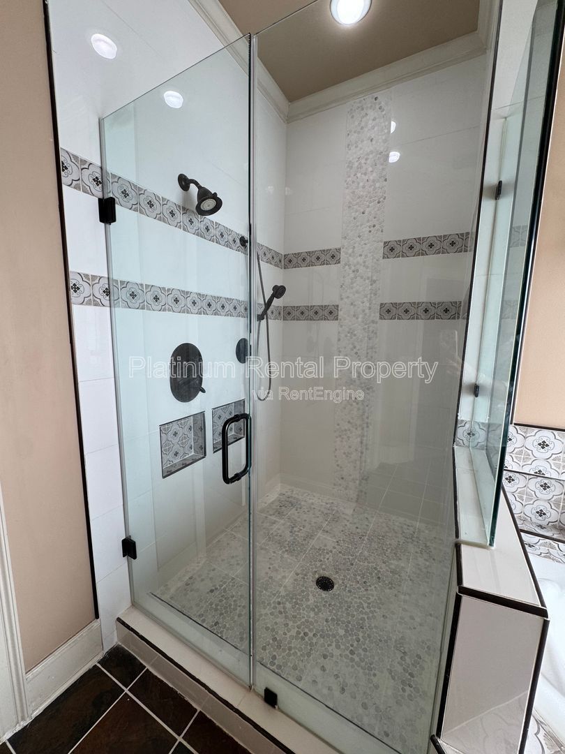 Stunning 4 Bedroom home in Traditions Golf Community in Jefferson by Platinum Property Management Services, Inc. property image