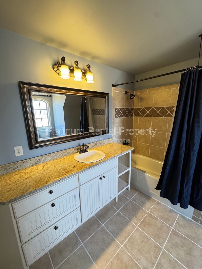 Stunning 4 Bedroom home in Traditions Golf Community in Jefferson by Platinum Property Management Services, Inc. property image