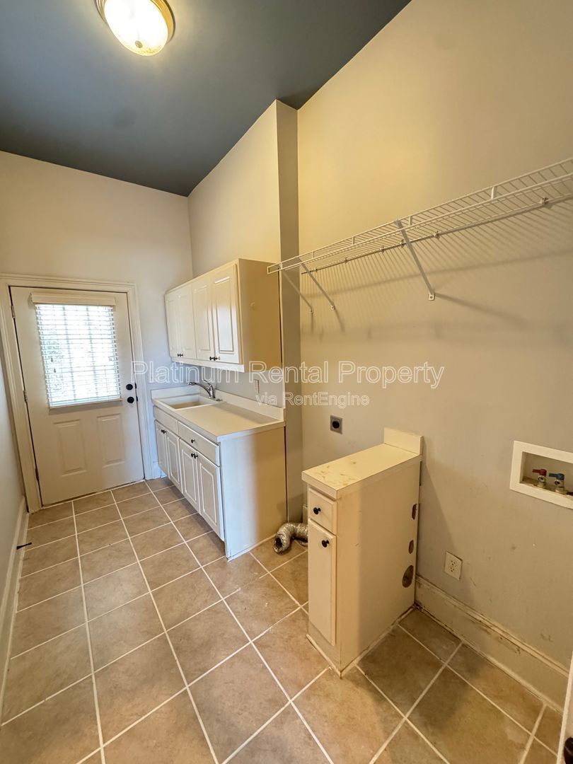 Stunning 4 Bedroom home in Traditions Golf Community in Jefferson by Platinum Property Management Services, Inc. property image