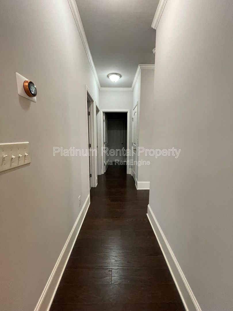 Spacious and immaculate 5-bedroom executive home in the heart of Cumming by Platinum Property Management Services, Inc. property image