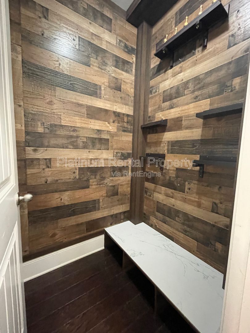 Spacious and immaculate 5-bedroom executive home in the heart of Cumming by Platinum Property Management Services, Inc. property image