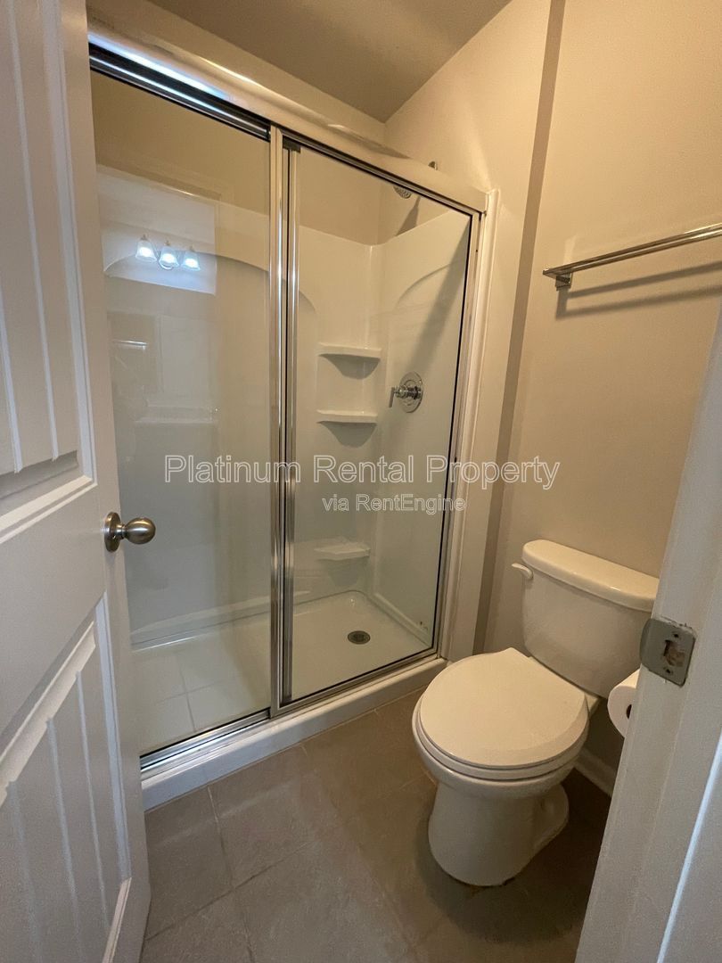 Spacious and immaculate 5-bedroom executive home in the heart of Cumming by Platinum Property Management Services, Inc. property image