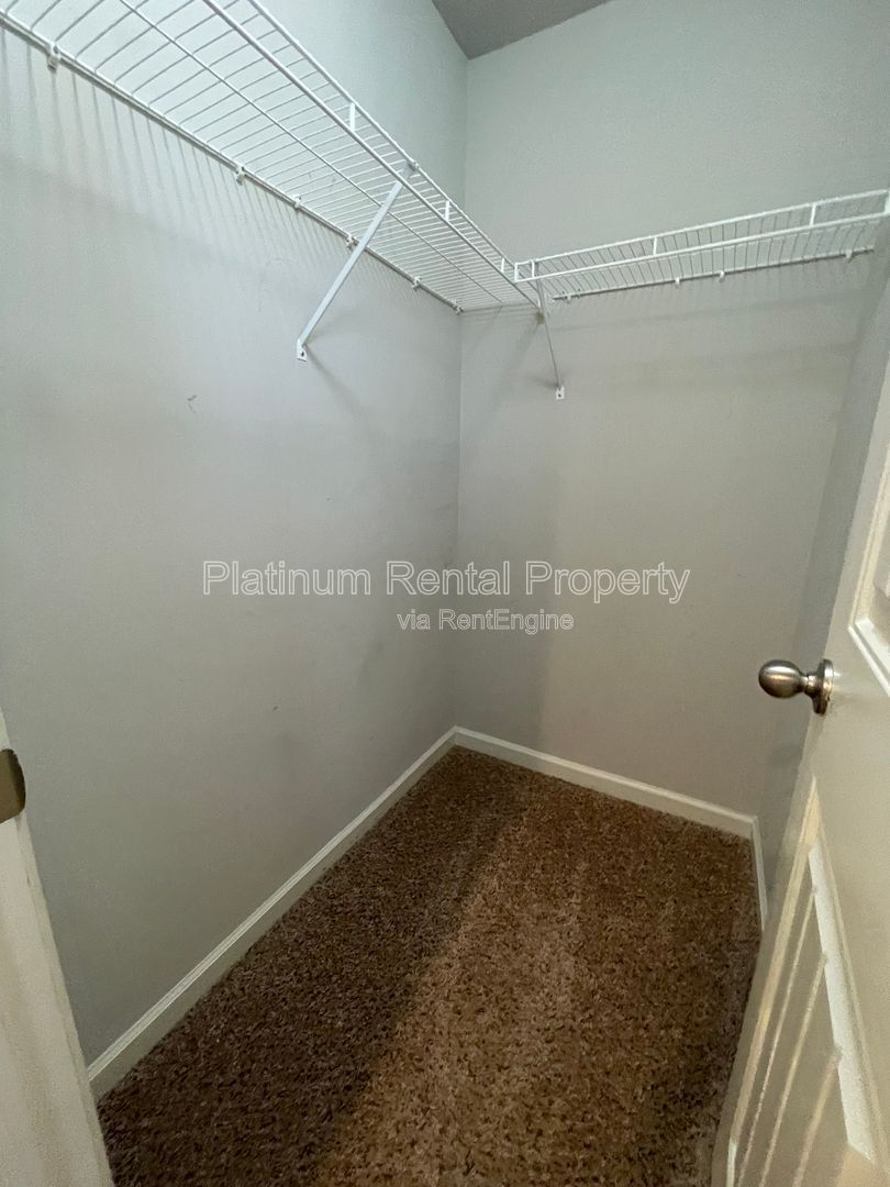 Spacious and immaculate 5-bedroom executive home in the heart of Cumming by Platinum Property Management Services, Inc. property image