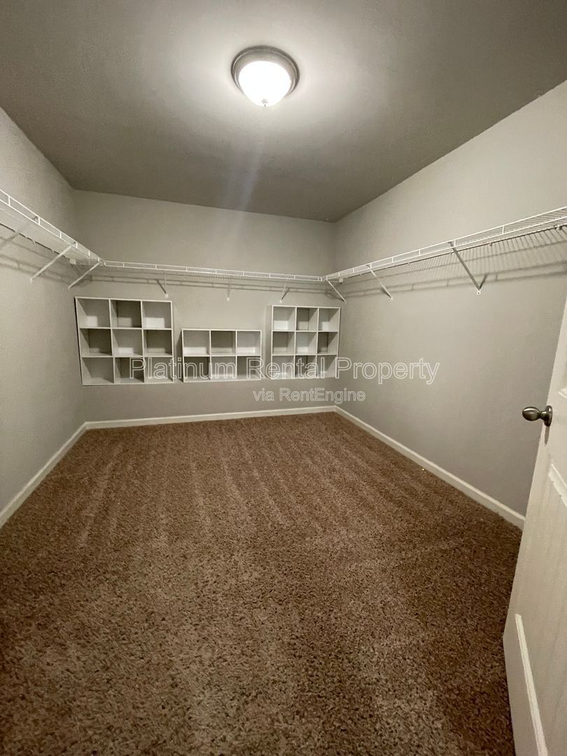 Spacious and immaculate 5-bedroom executive home in the heart of Cumming by Platinum Property Management Services, Inc. property image