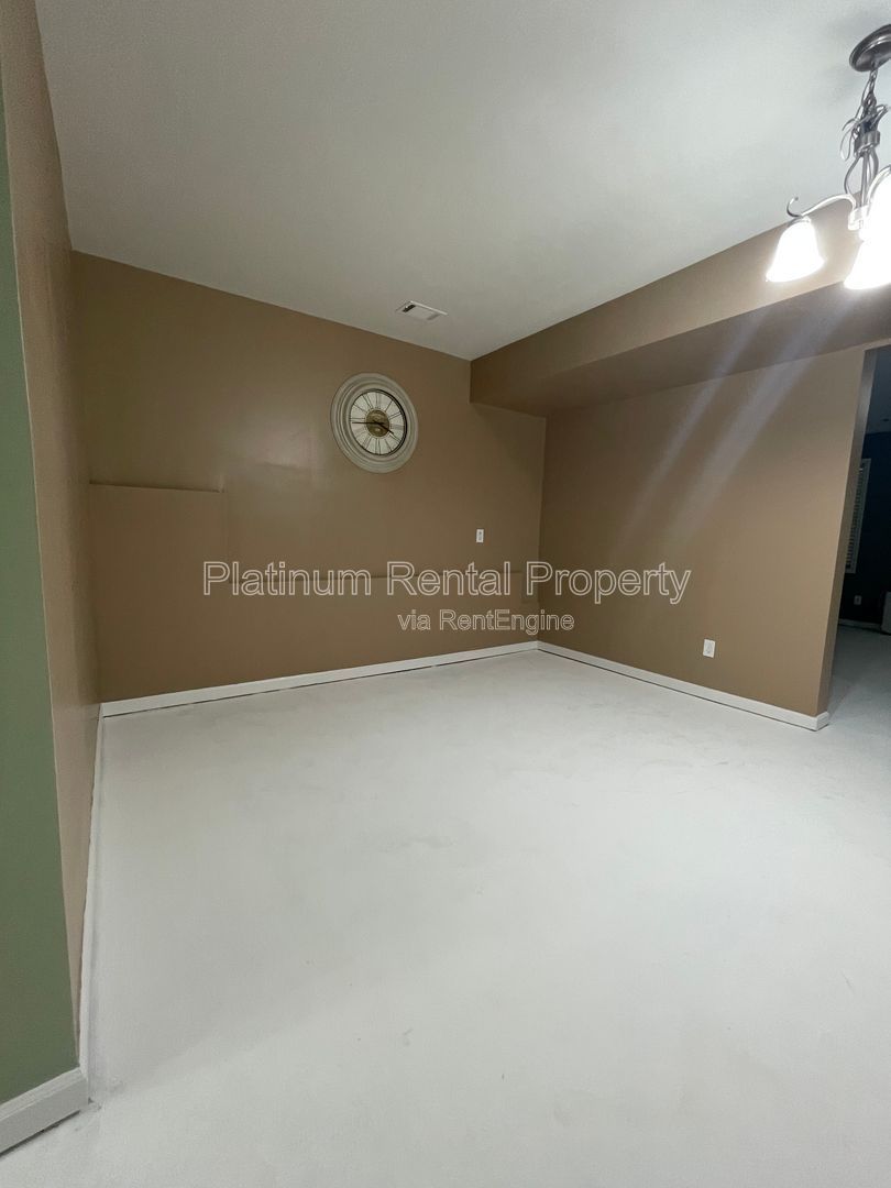 Spacious and immaculate 5-bedroom executive home in the heart of Cumming by Platinum Property Management Services, Inc. property image