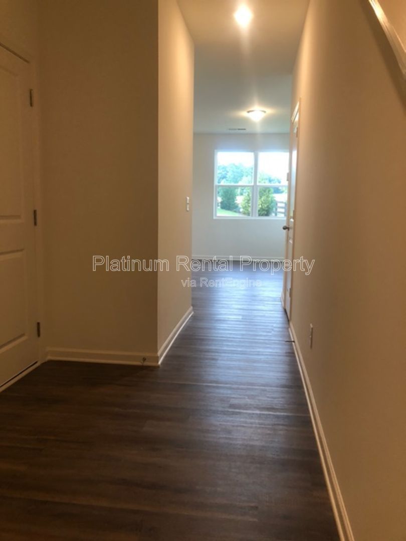 Fabulous 3 bedroom townhome in a convenient and desirable Cartersville location by Platinum Property Management Services, Inc. property image