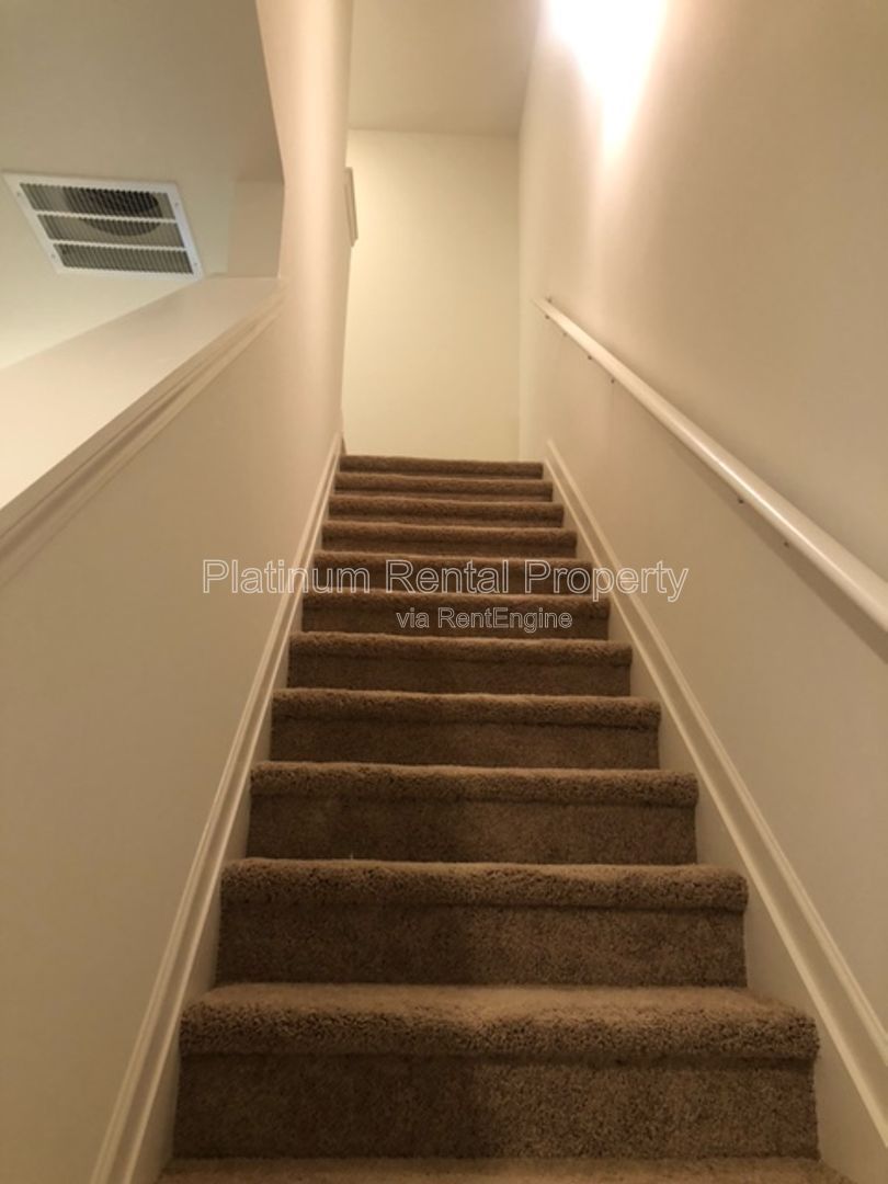 Fabulous 3 bedroom townhome in a convenient and desirable Cartersville location by Platinum Property Management Services, Inc. property image