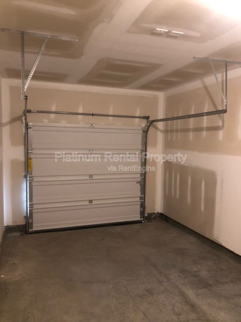 Fabulous 3 bedroom townhome in a convenient and desirable Cartersville location by Platinum Property Management Services, Inc. property image