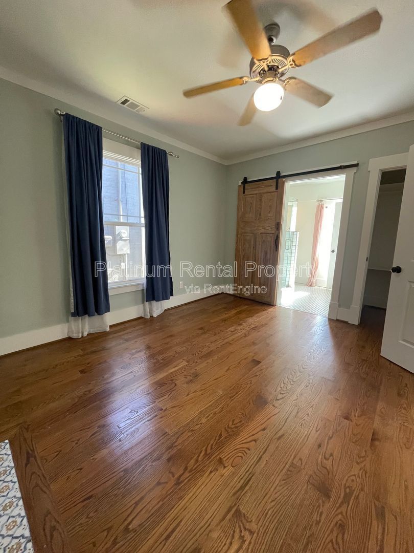 Charming, remodeled 1920's bungalow in the heart of south Atlanta, by Platinum Property Management Services, Inc. property image