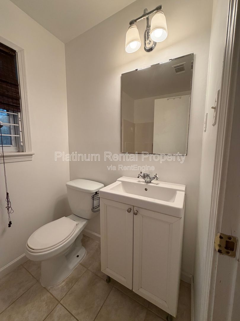 2 Bedroom home in Decatur For Rent by Platinum Property Management Services, Inc. property image
