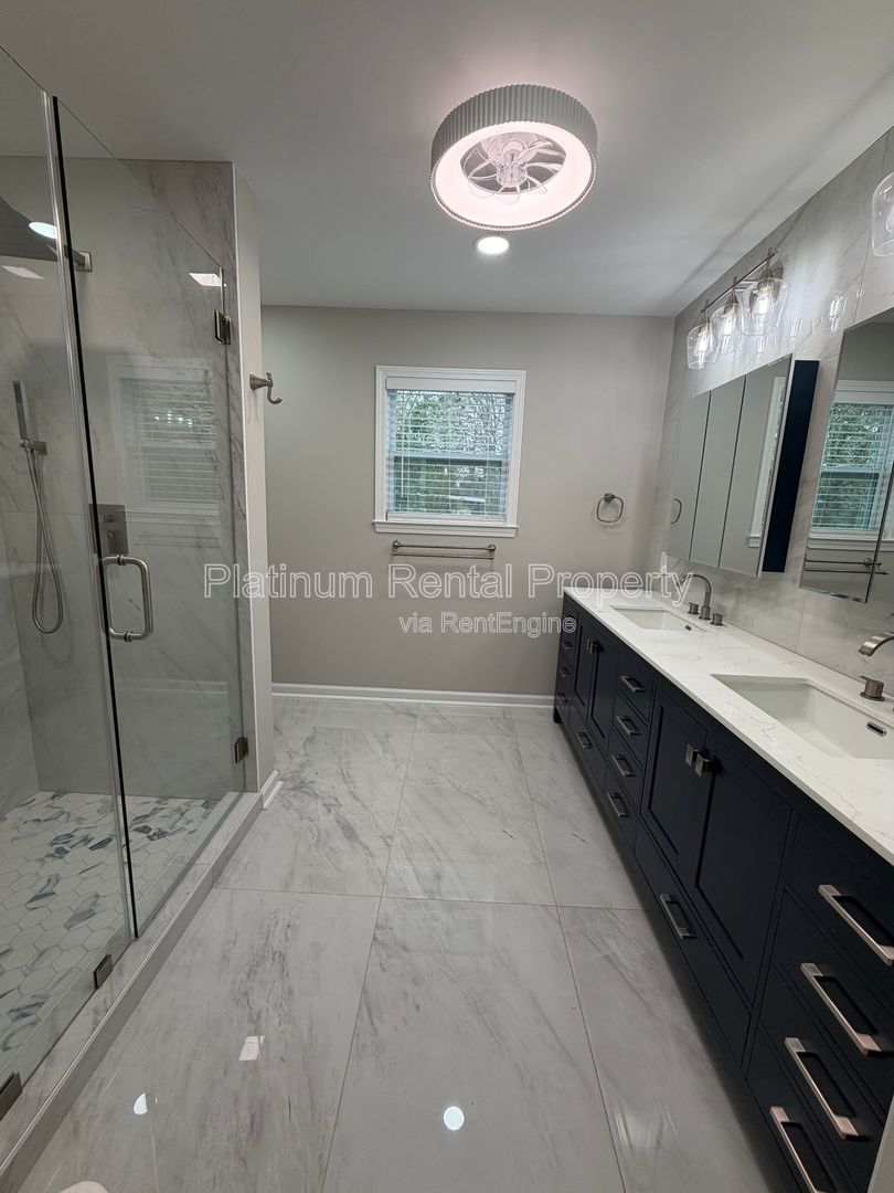 Completely RENOVATED and UPDATED 3 bedroom 3.5 Brick Ranch home for rent in Decatur by Platinum Property Management Services, Inc. property image