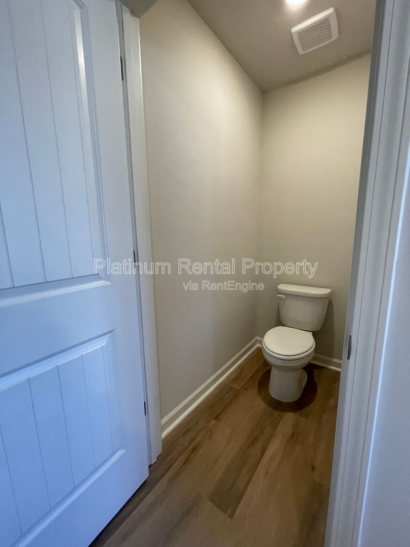 BRAND NEW 3 bedroom, 2.5 bathroom home just minutes away from downtown Dahlonega by Platinum Property Management Services, Inc. property image