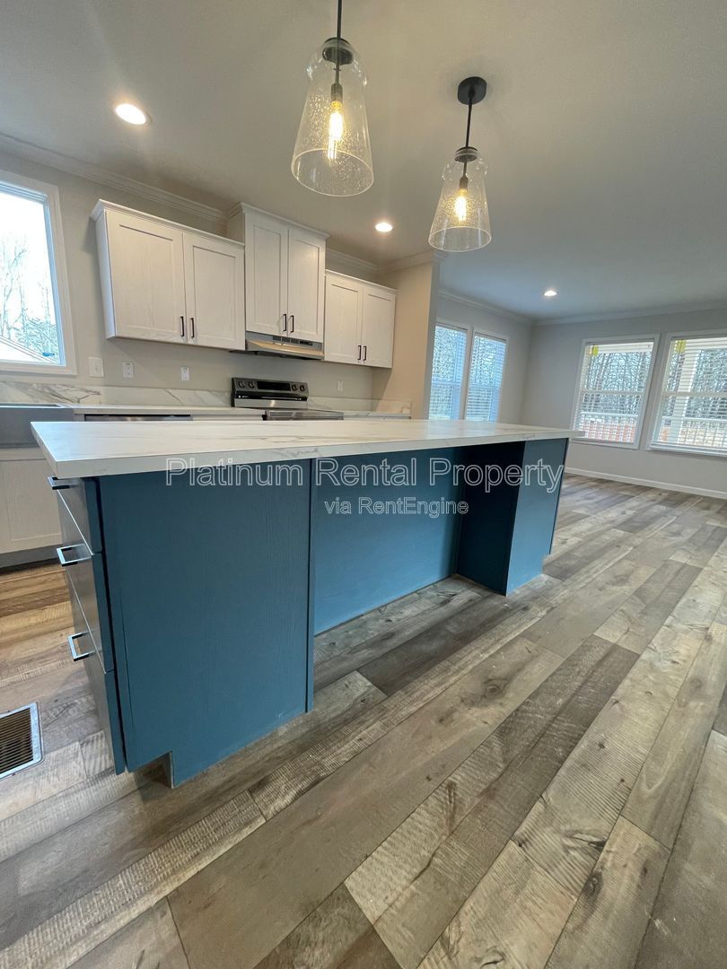 Brand NEW, 3-bedroom home in Gainesville, by Platinum Property Management Services, Inc. property image