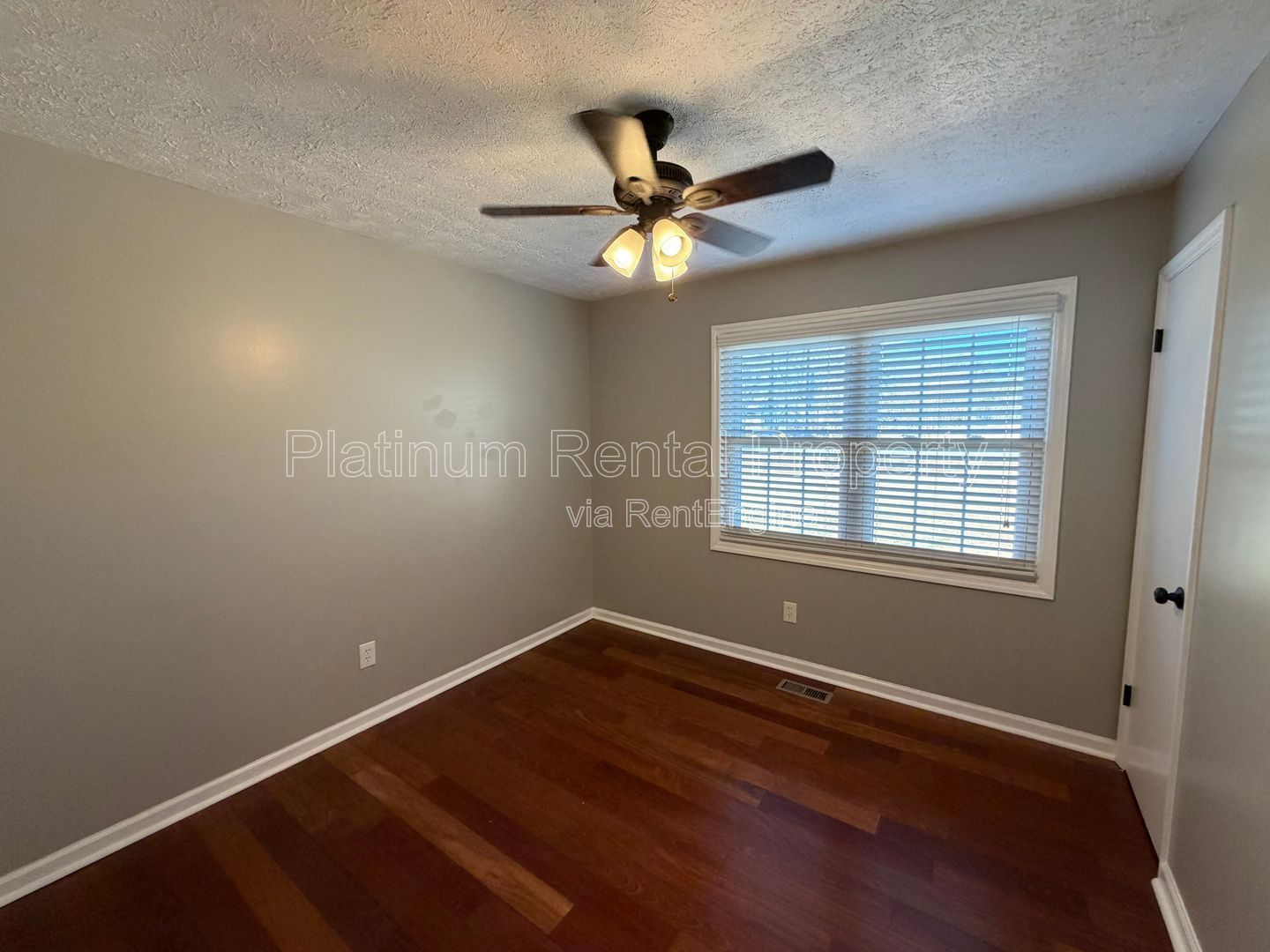3 Bedroom Auburn Home with large lot For Rent by Platinum Property Management Services, Inc. property image