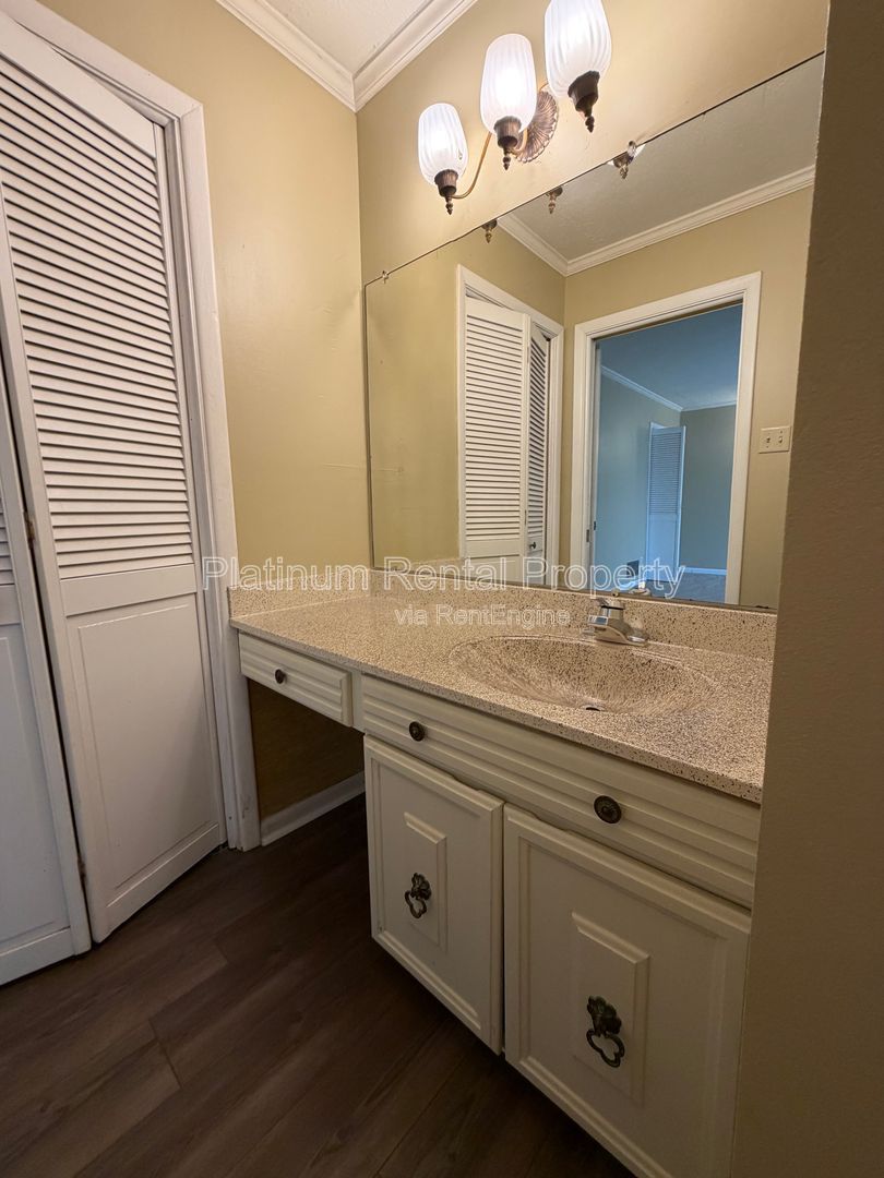 5 Bedroom Split/Multi level home in Atlanta for rent by Platinum Property Management Services, Inc. property image