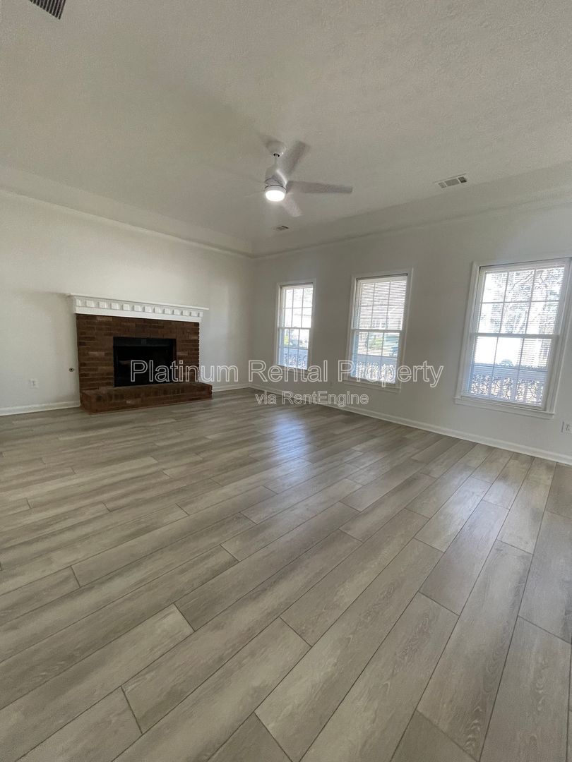 Charming, ranch floorplan with an upstairs bonus room in desirable Loganville neighborhood, by Platinum Property Management Services, Inc. property image