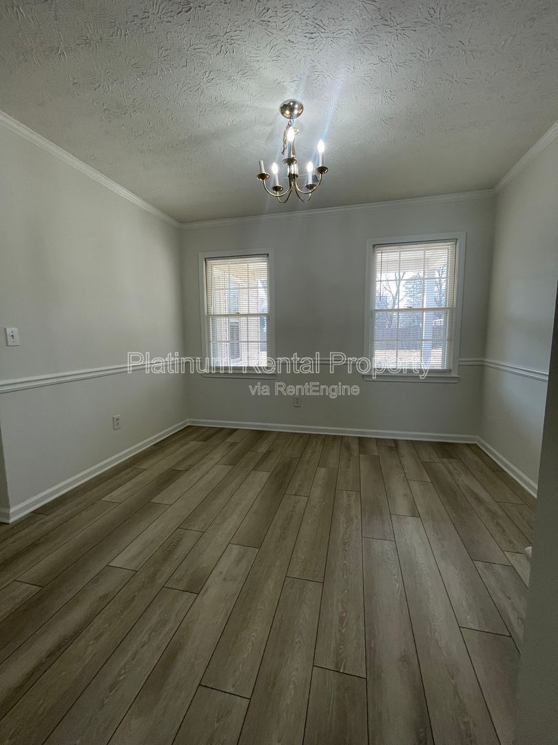 Charming, ranch floorplan with an upstairs bonus room in desirable Loganville neighborhood, by Platinum Property Management Services, Inc. property image