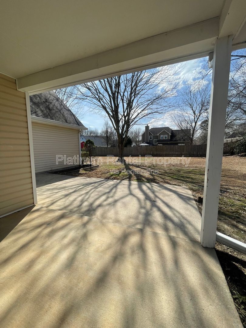 Charming, ranch floorplan with an upstairs bonus room in desirable Loganville neighborhood, by Platinum Property Management Services, Inc. property image