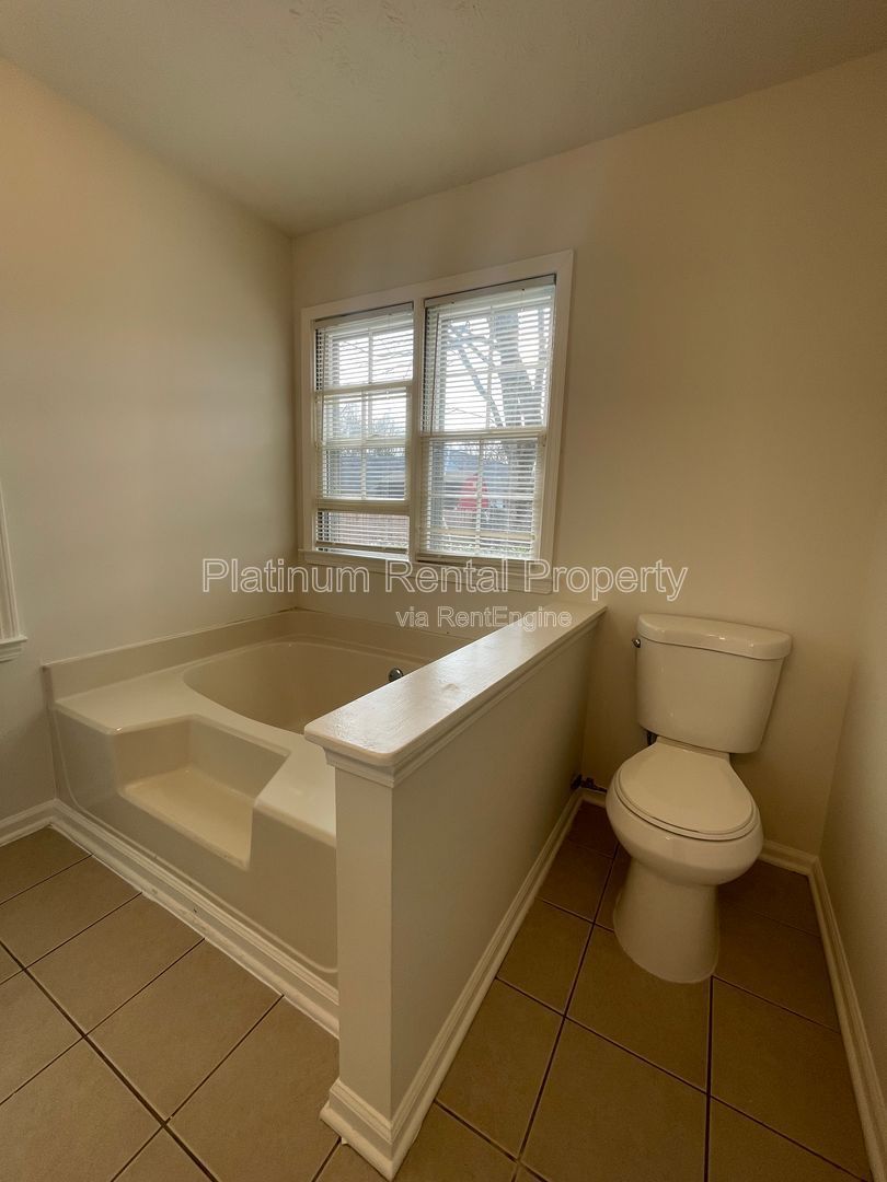 Charming, ranch floorplan with an upstairs bonus room in desirable Loganville neighborhood, by Platinum Property Management Services, Inc. property image