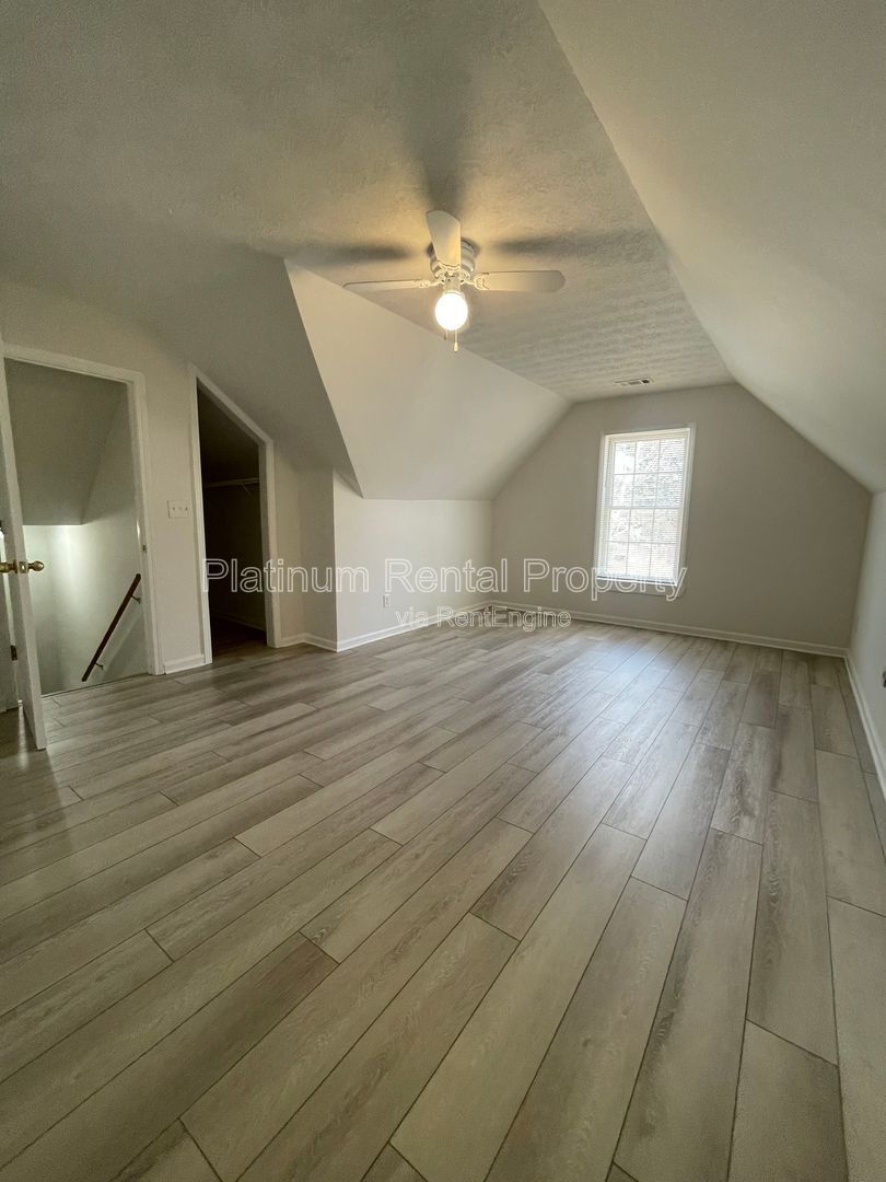 Charming, ranch floorplan with an upstairs bonus room in desirable Loganville neighborhood, by Platinum Property Management Services, Inc. property image