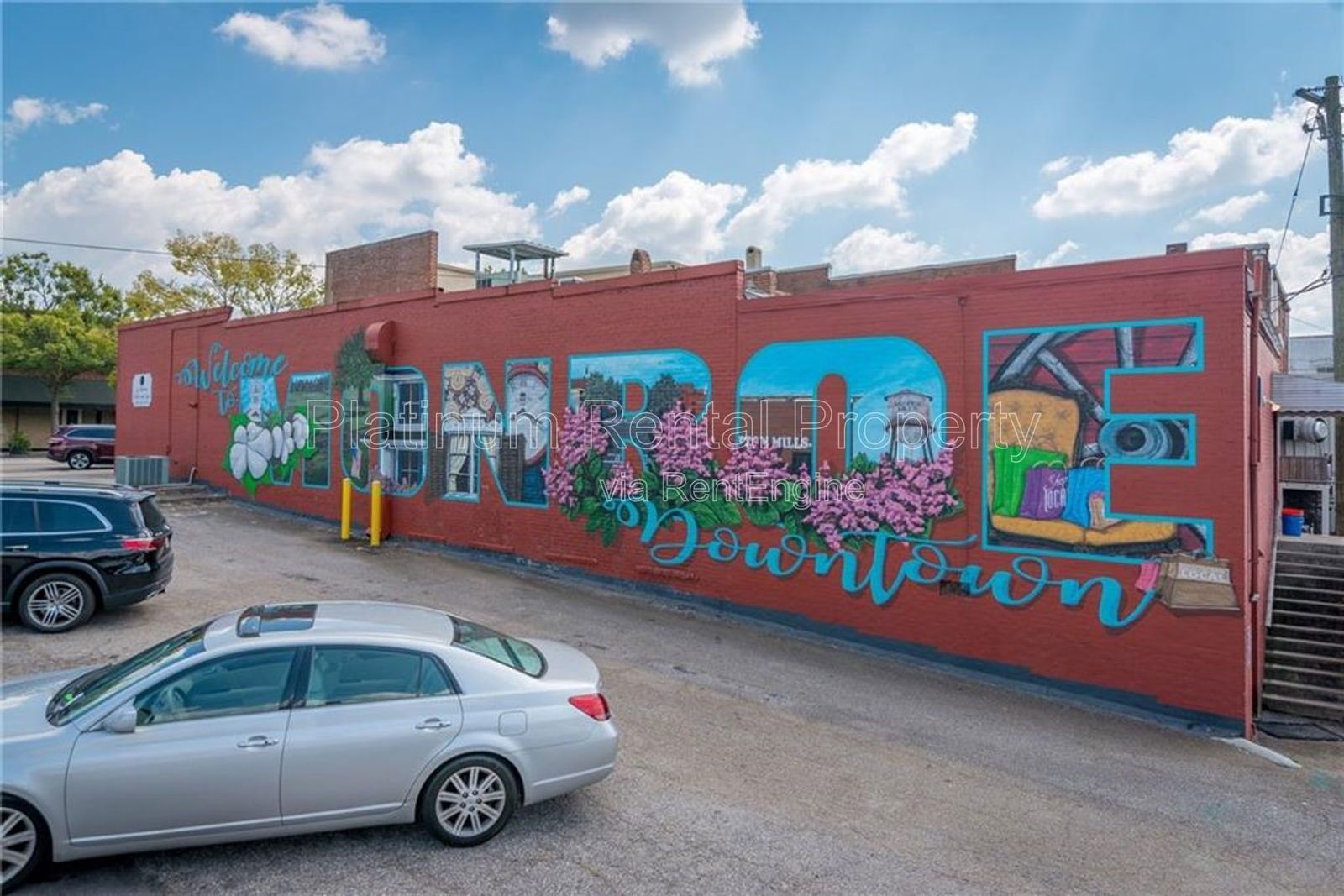 Gorgeous, 4 bedroom home in highly sought after Monroe neighborhood, by Platinum Property Management Services, Inc. property image