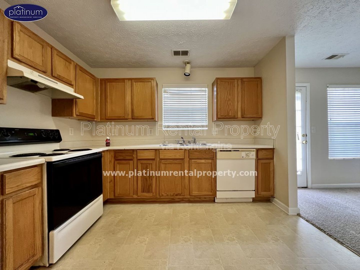 Immaculate, 2-bedroom townhome in desirable Lithonia location, by Platinum Property Management Services, Inc. property image