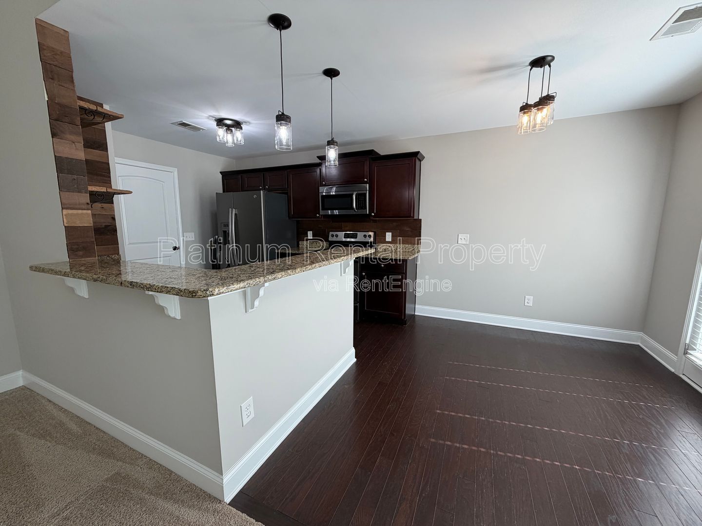 Spotless 3 bedroom ranch home in Dawsonville for rent by Platinum Property Management Services, Inc. property image