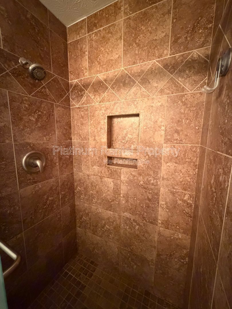 Clean and Cute 3 bedroom Brick Ranch home for rent in Snellville by Platinum Property Management Services, Inc. property image